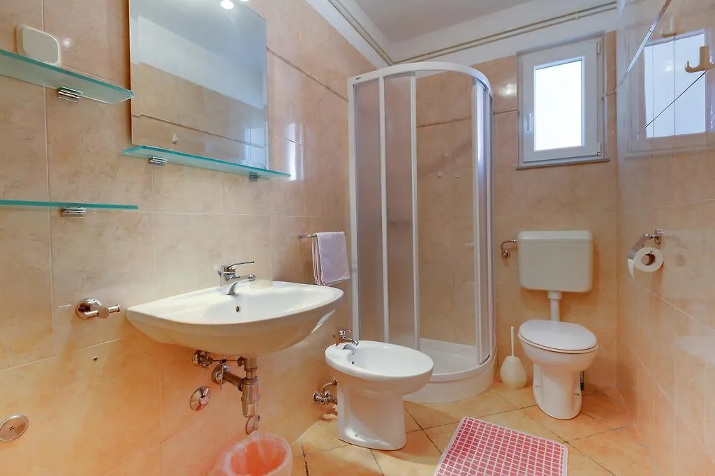 Apartmani Dorita Mali Lošinj 0*,  Hırvatistan