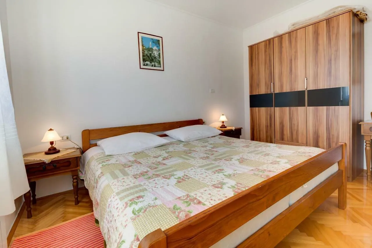 Daire Apartmani Dorita Mali Lošinj