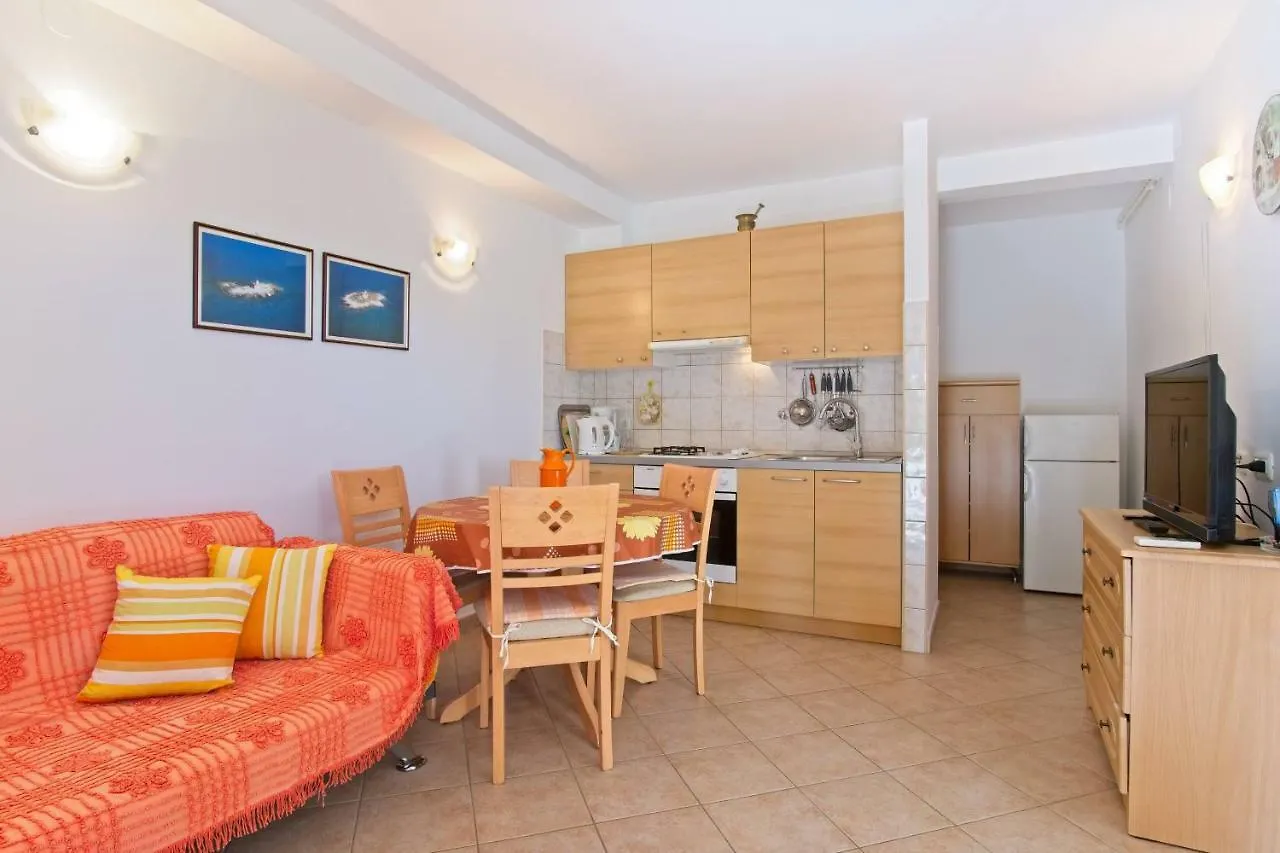 Daire Apartmani Dorita Mali Lošinj Hırvatistan