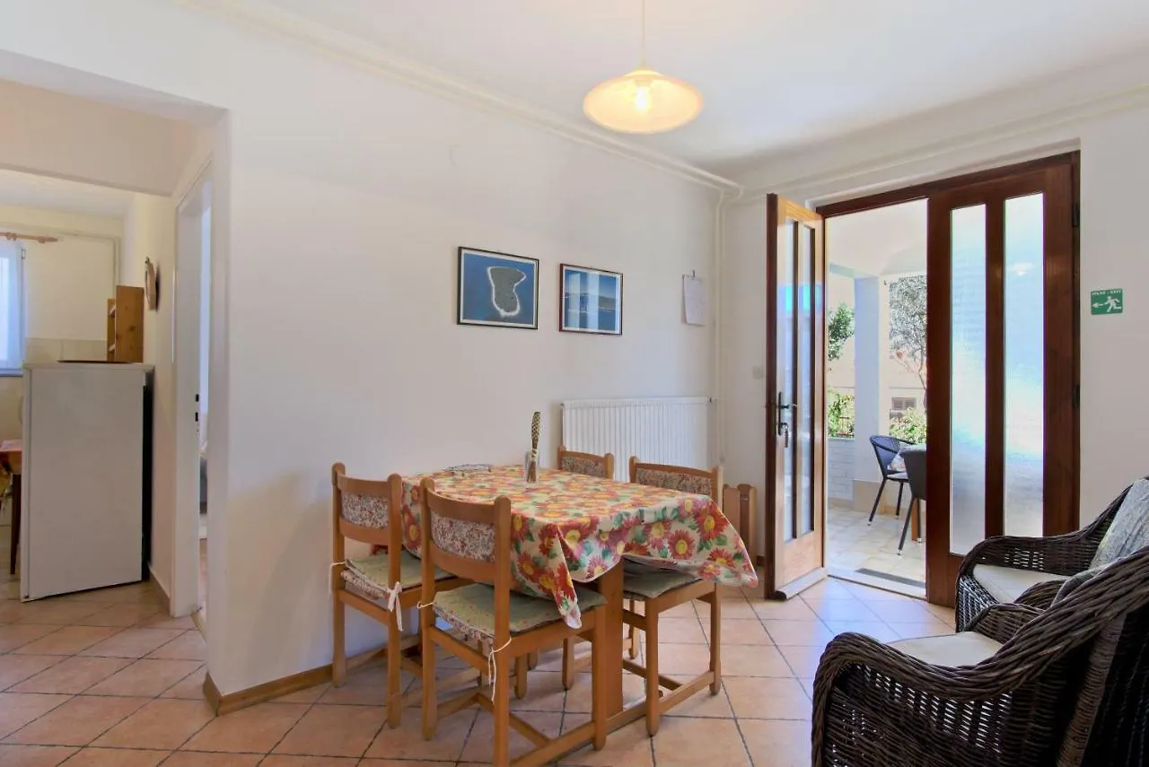 Apartamento Apartmani Dorita Mali Lošinj